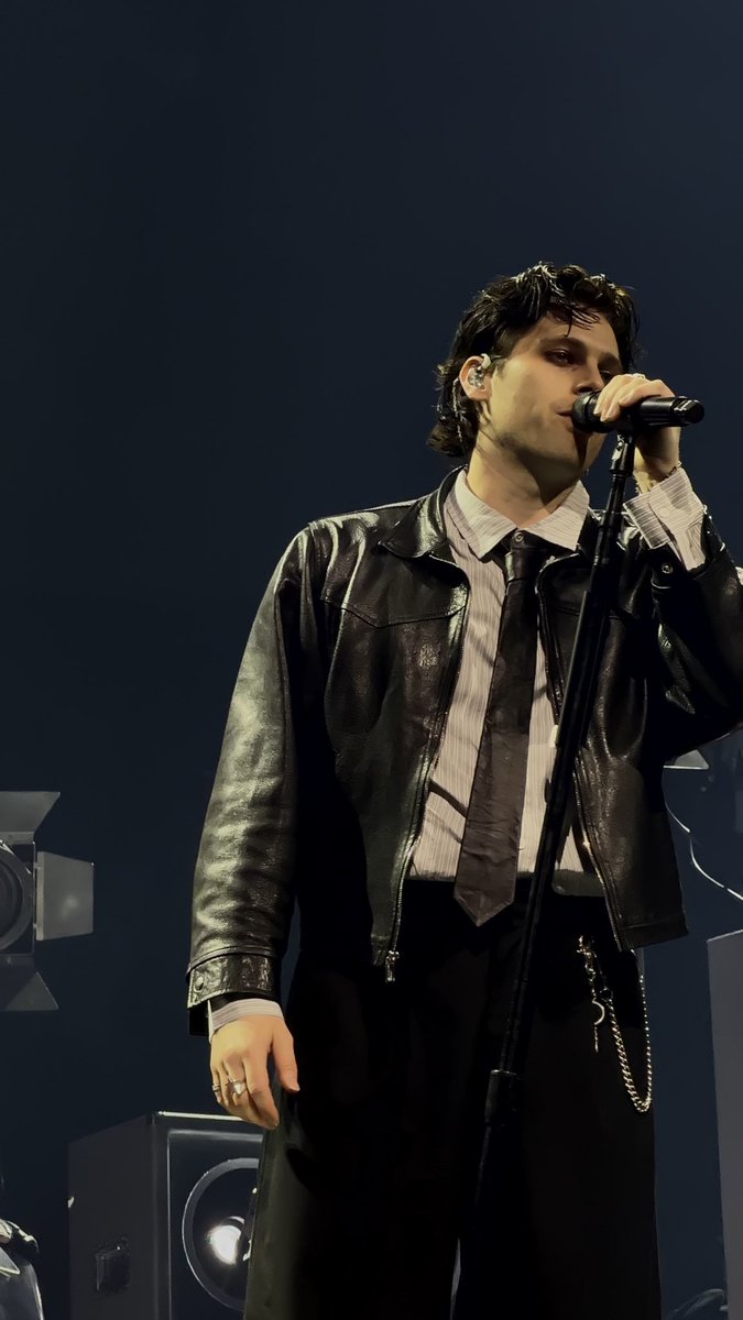 jackie, occasionally ౨ৎ tweet media