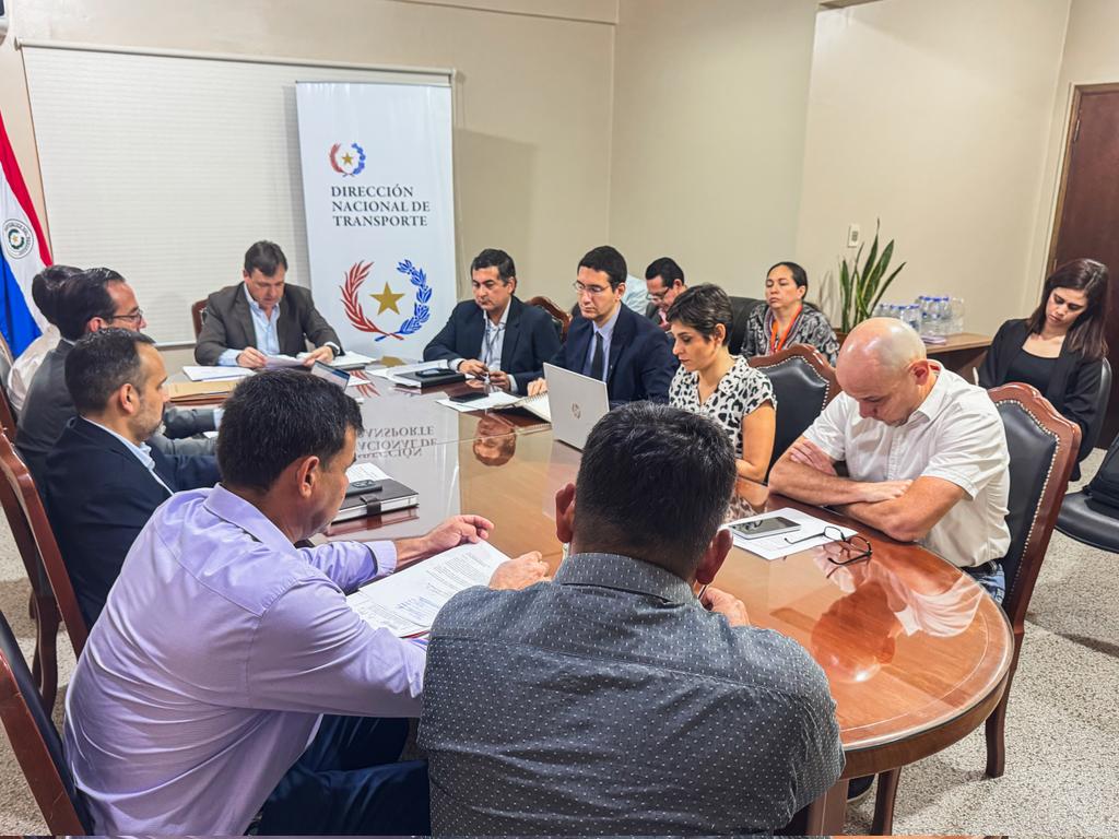 Dirección Nacional de Transporte - Paraguay tweet media