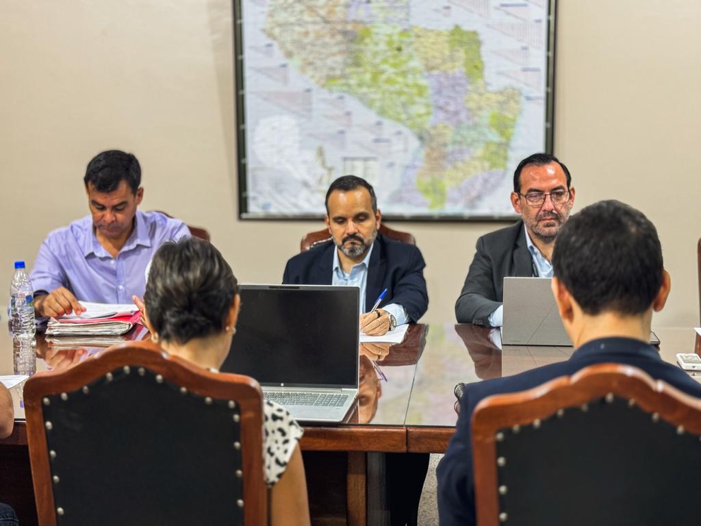 Dirección Nacional de Transporte - Paraguay tweet media