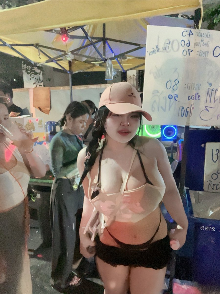 ชาเขียวหวานน้อย🍵 tweet media