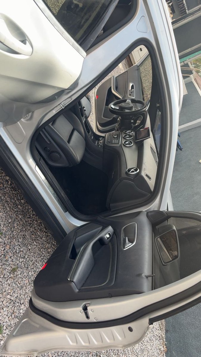 Jeim002's tweet photo. Extremely clean GLA250🔥🔥
Year: 2016
Custom duty: Paid
Price: N24M
Location: Osogbo
Call/Whatsapp 08146336386 https://t.co/BPwIBWFGja