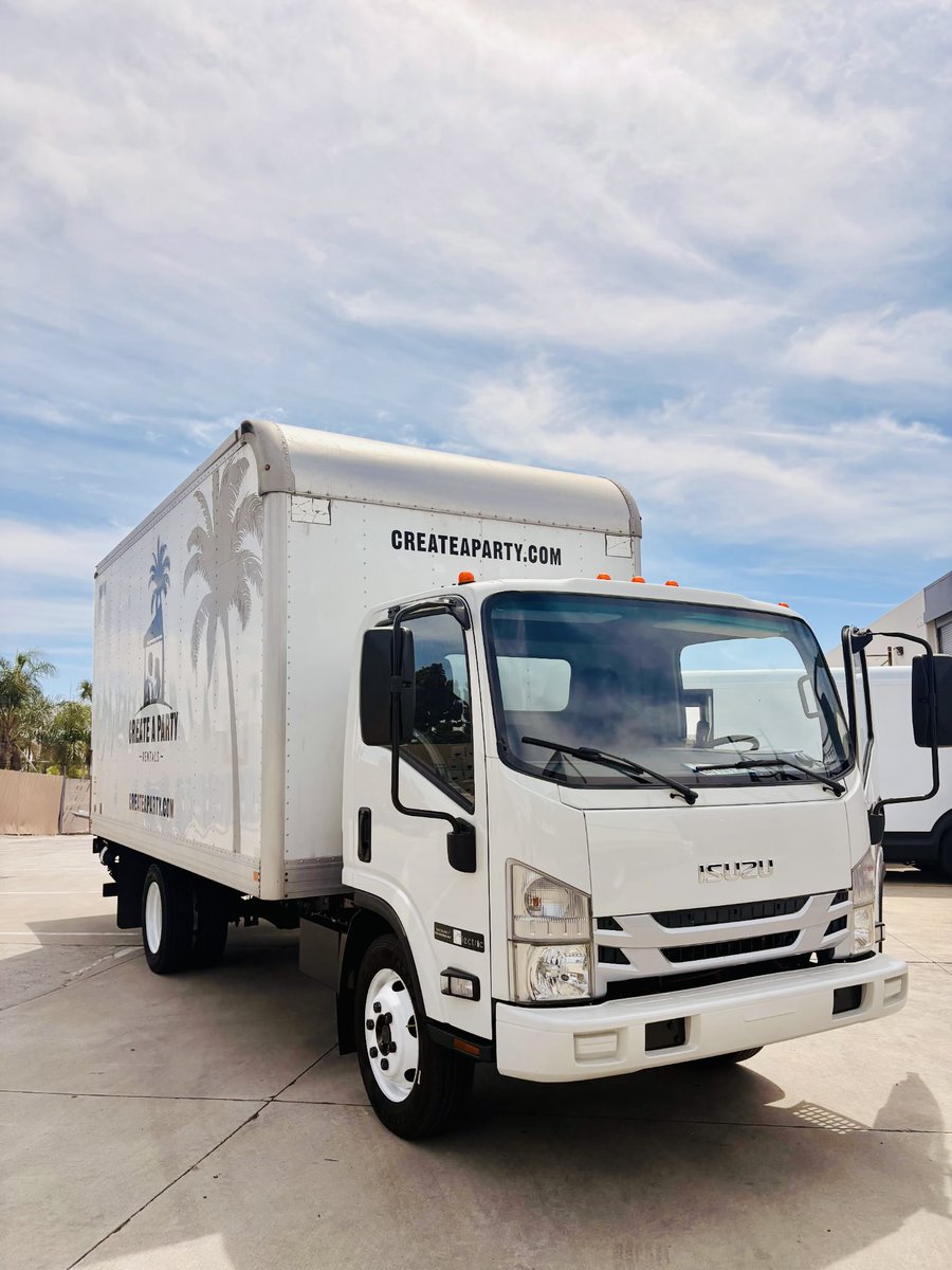 theevchoice's tweet photo. Teamwork makes the dream work! ⚡ We just delivered an Evolectric Circular EV to Create A Party in Brea. By converting their existing truck, this 30-year family business saved $93k via HVIP and cut upfront costs by 45%! 🚛💨
Sustainable celebrations start here. #EVChoice https://t.co/nsVXVFE9Iu