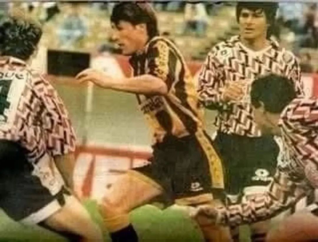 URUGUAYLATECAP ® tweet media