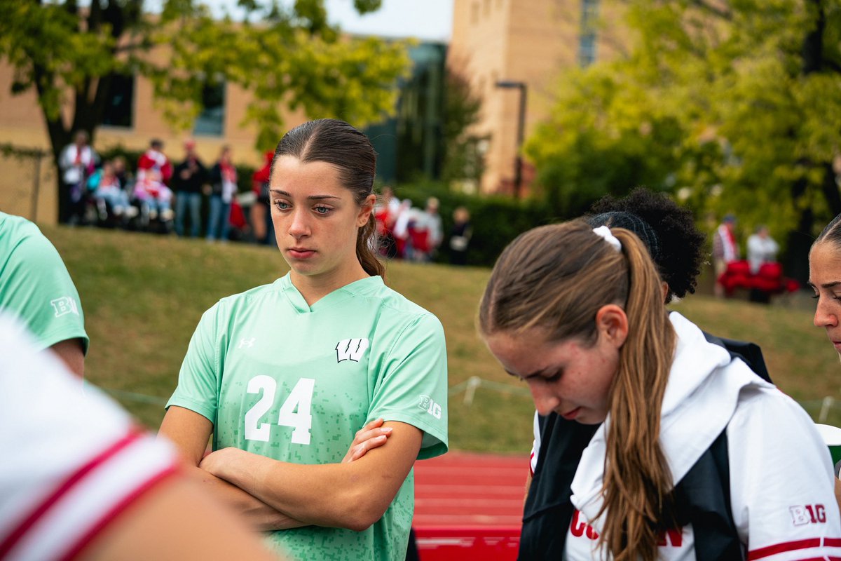 BadgerWSoccer's tweet photo. Celebrating our GK gals today 🧤💖

Happy International Goalkeepers Day! 

#OnWisconsin | @UWHealth https://t.co/zgvEqIu7rs