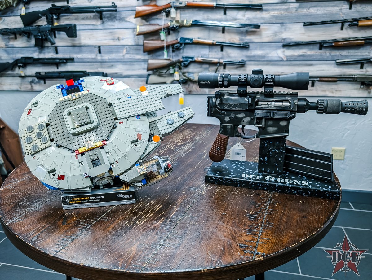 DCFGuns's tweet image. In a galaxy not so far away... @cmmginc DL-44’s are here.

#DCF #StarWars #Lego #DL44 #HanSolo #Blaster