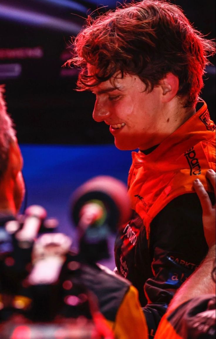 Nimi ⁸¹ 🏎️ tweet media