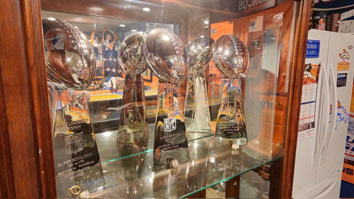 BoyOLean's tweet photo. @Broncos @PatSurtainll Need it down here!!! https://t.co/JRm1GtbB4Y