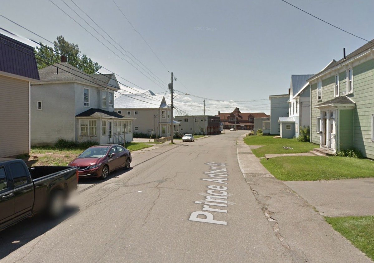 Amherst Nova Scotia Shooting: Man Killed on Prince Arthur Street, Suspects Flee Scene, Major Crime Unit Investigating homicidecanada.com/amherst-nova-s…