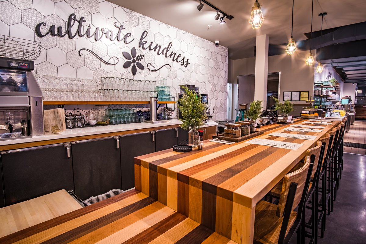 rubiomonocoatUS's tweet photo. Built for busy brunches and finished to last!

Ten Works crafted these beautiful multi-species countertops and tables for breakfast restaurants in the Midwest! Oil Plus 2C "Pure" was used to finish them.

MORE: https://t.co/0RRMXNswl3

#rubiomonocoat https://t.co/Lq3cNMg9bu