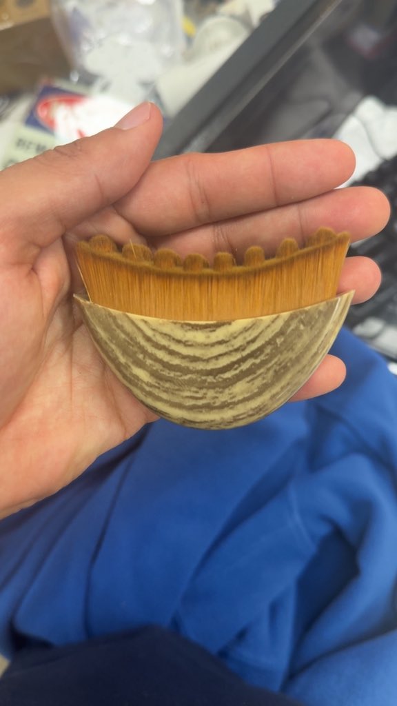 Anne 🎀 tweet media