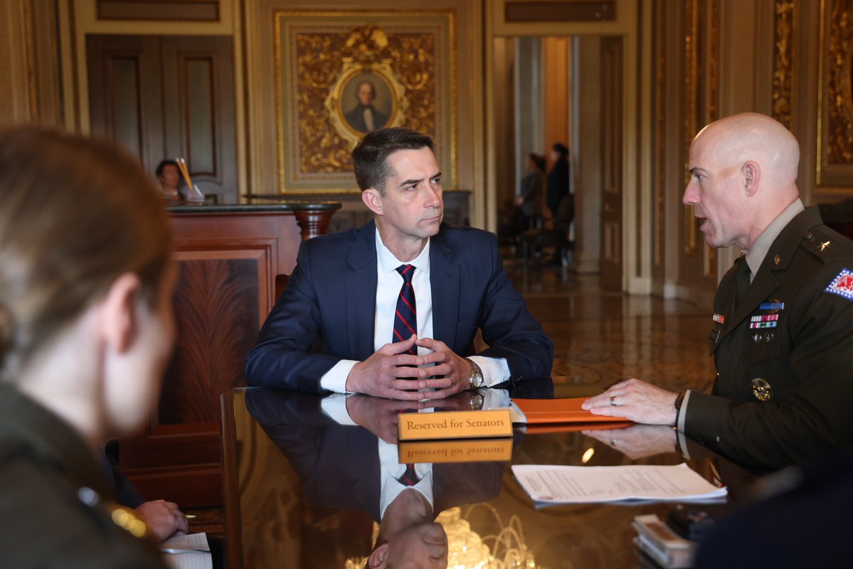 Tom Cotton tweet media