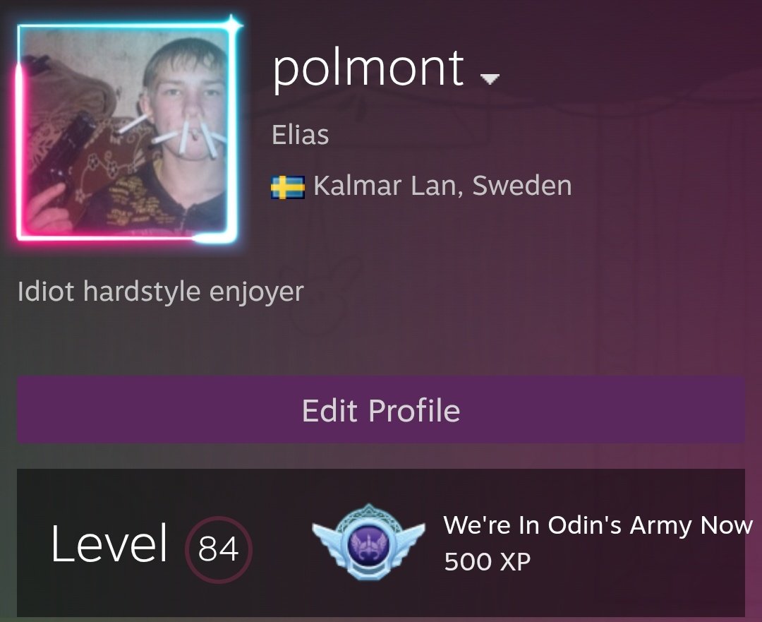 pOlimontO tweet media