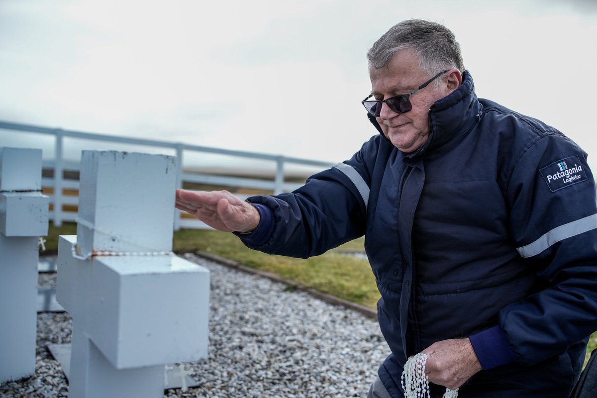 #Corrientes abraza a nuestros excombatientes con respeto y orgullo eterno. 

Porque sus historias viven en cada nombre y en todo un pueblo que no olvida y atesora cada momento, cada vivencia.

Honramos a quienes honor merecen: ¡Salud!