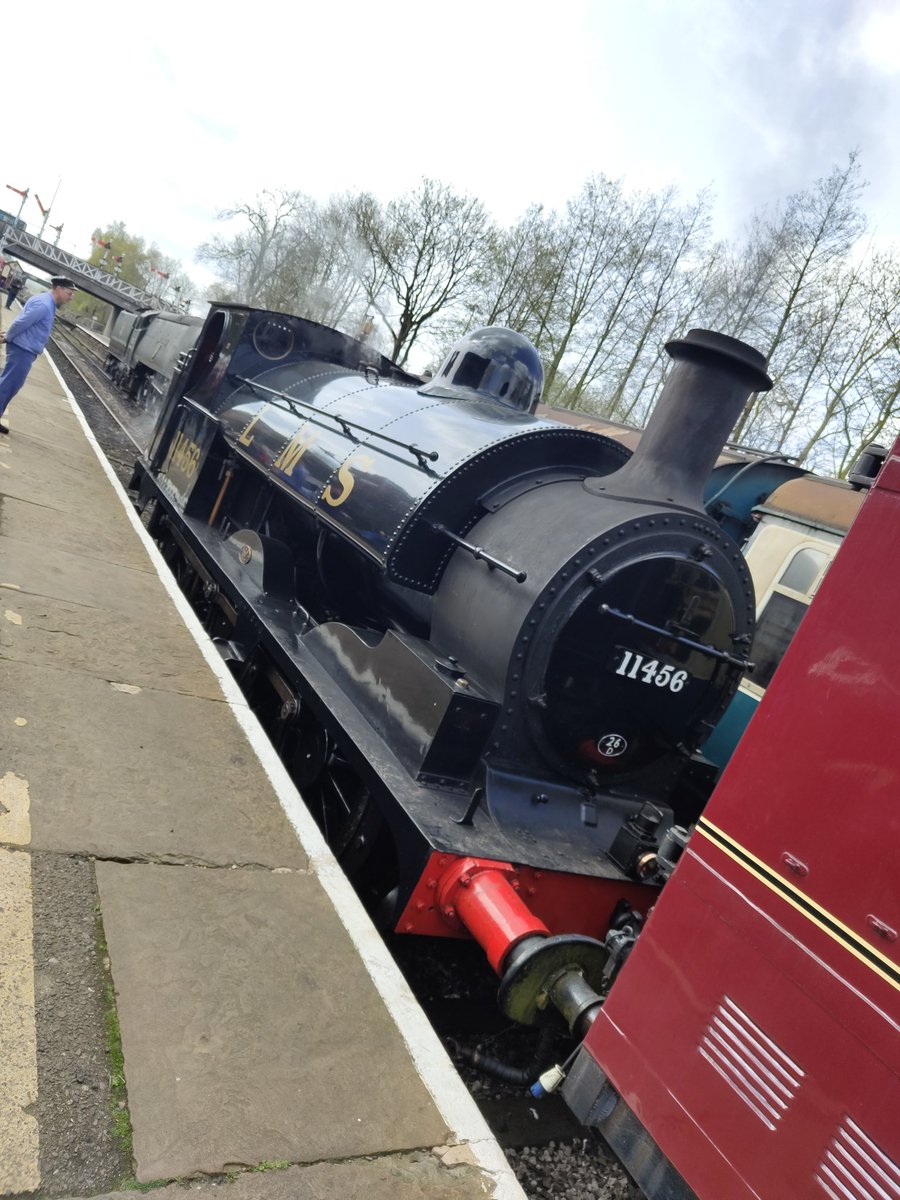 ashindac's tweet image. Also present at this year's Legends of Steam at the ELR was the delightful 11456, a true workhorse pulling its weight alongside the big boys. 💪 #steamengine #railway #eastlancashirerailway #trans #lgbt