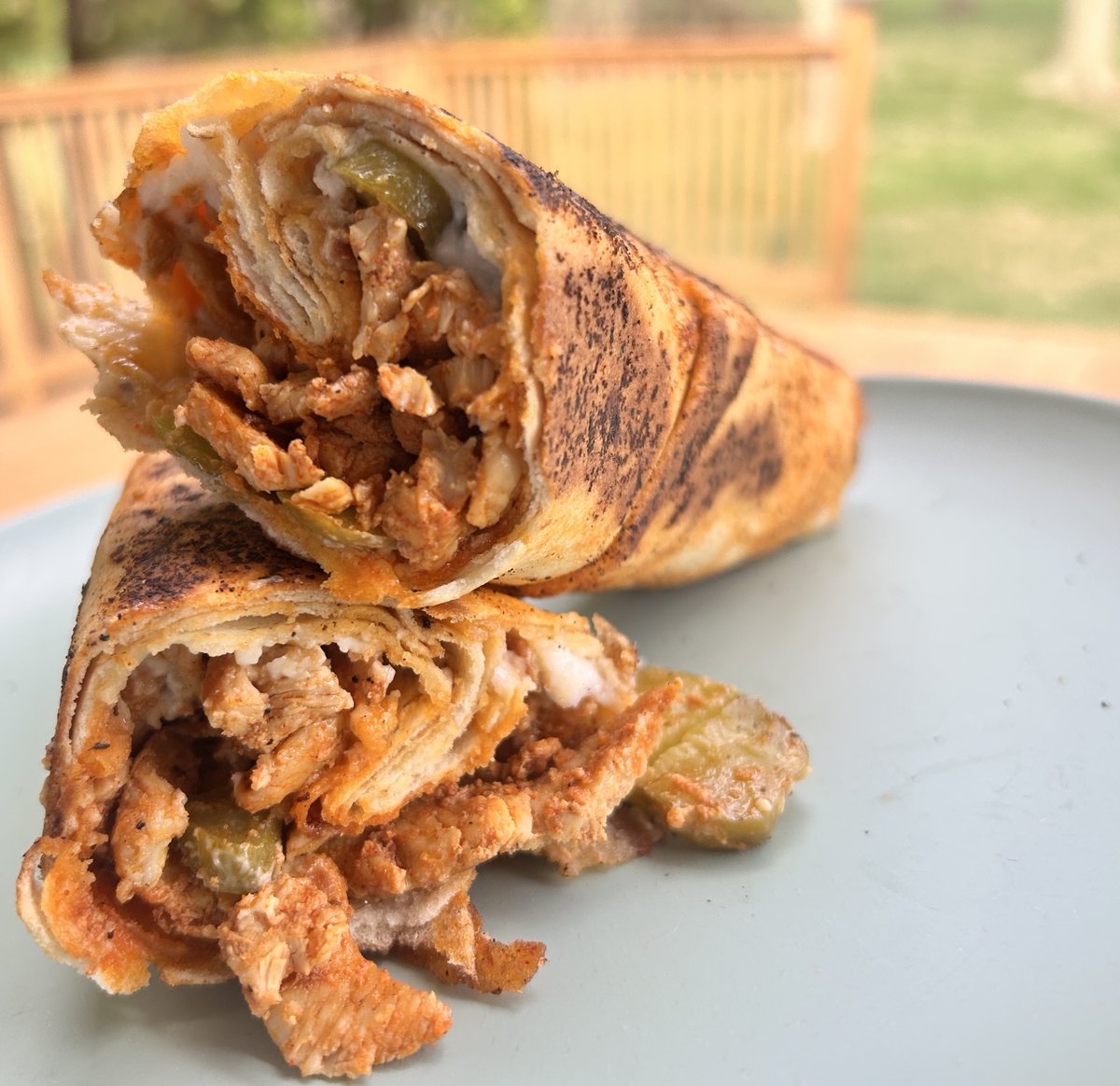 laurabagley4's tweet image. ❤️😍Amo Samis shawarma in Sterling Heights, not your typical shawarma, crispy wrap style amaze!! #crispy #yum ❤️👀😍