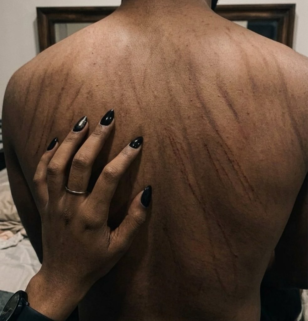 TheUncommonGirl☘️ tweet media