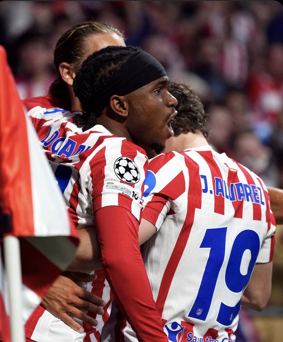 Talha Ahmad - طلحة أحمد tweet media