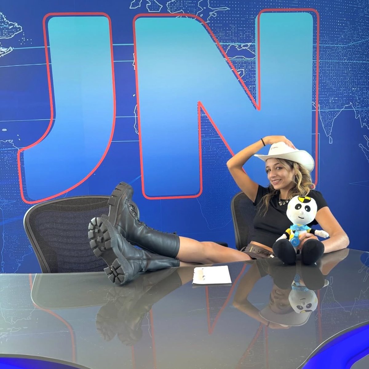 Central Reality tweet media