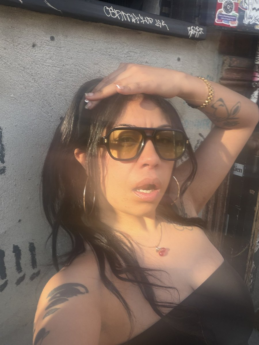 Miss Nat tweet media
