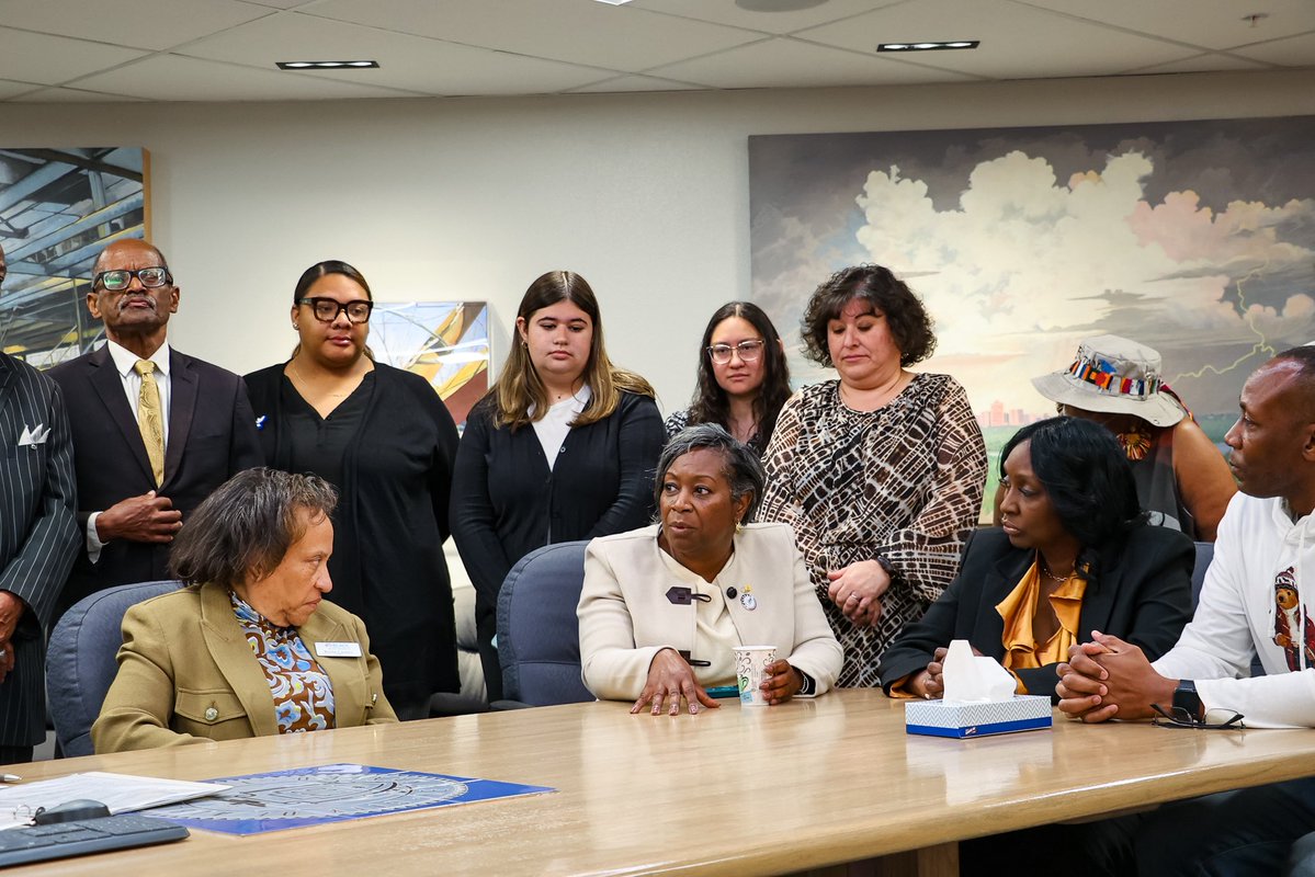 Mayor Tim Keller tweet media