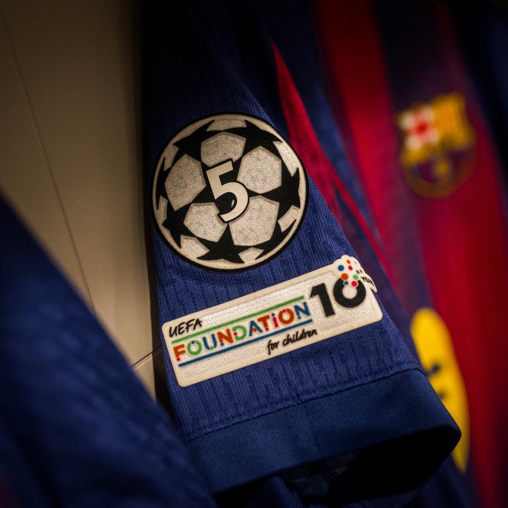 عمرو tweet media