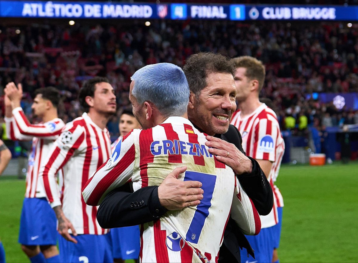 Vibes Foot tweet media