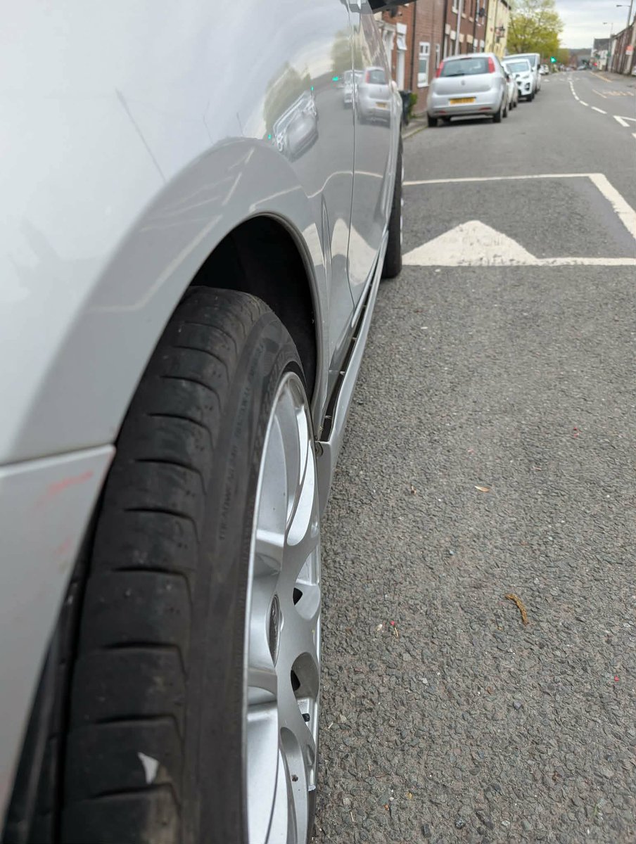 TeamBen_13's tweet photo. 📌DID ANYONE SEE ANYTHING - SILVERDALE NEWCASTLE📌 ❌️Ben's car - Please Read❌️ #silverdale #newcastleunderlyme  #Staffordshire #LocalHelp #TeamBen  #RoadTrafficIncident https://t.co/cXJXYOwEv1