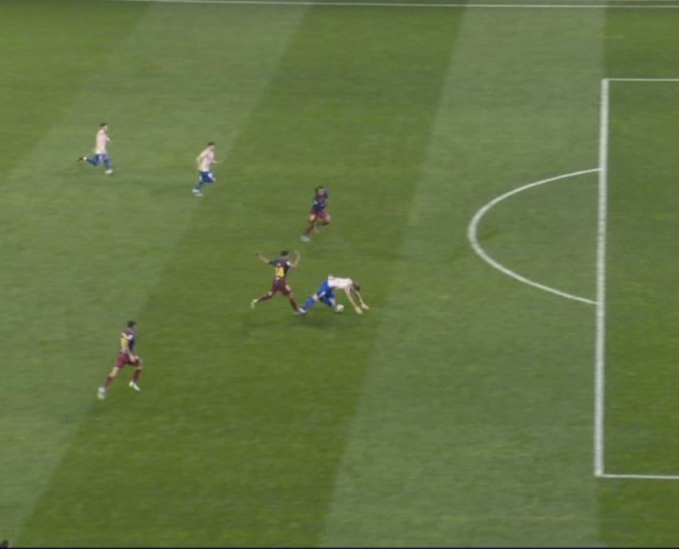 Araujismo tweet media