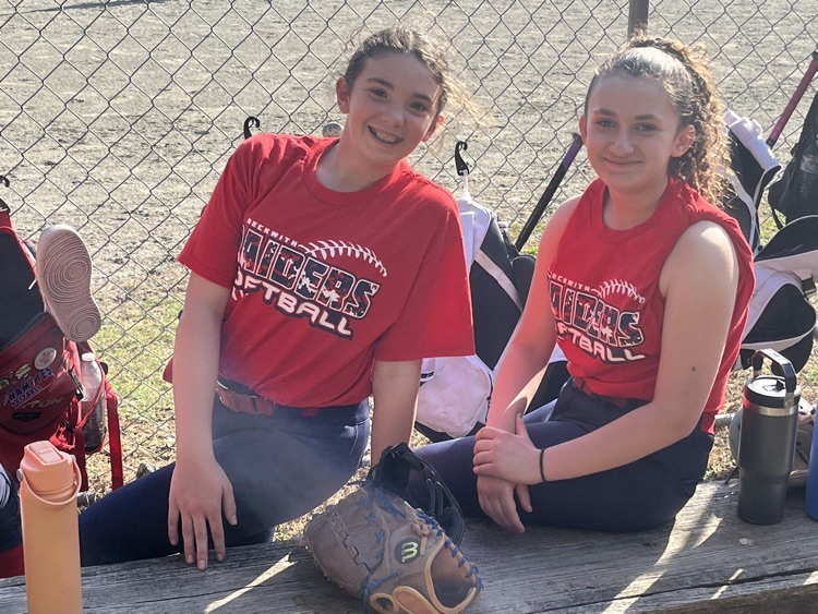 DLBeckwithMS's tweet photo. Beckwith Raiders softball team picked up an exciting win today 7-1, defeating Somerset in BMS’ first home game of the season! Great job, girls! #WeAreDR https://t.co/iATya6ZnFl