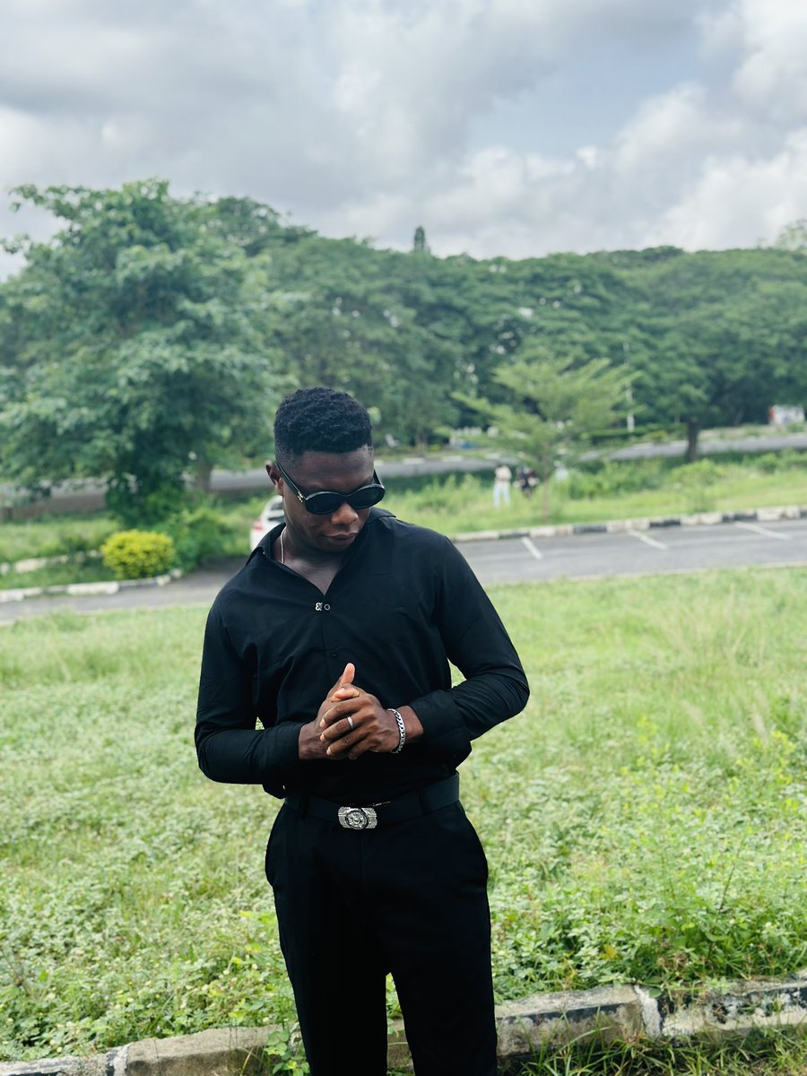 Dahn✌️ tweet media