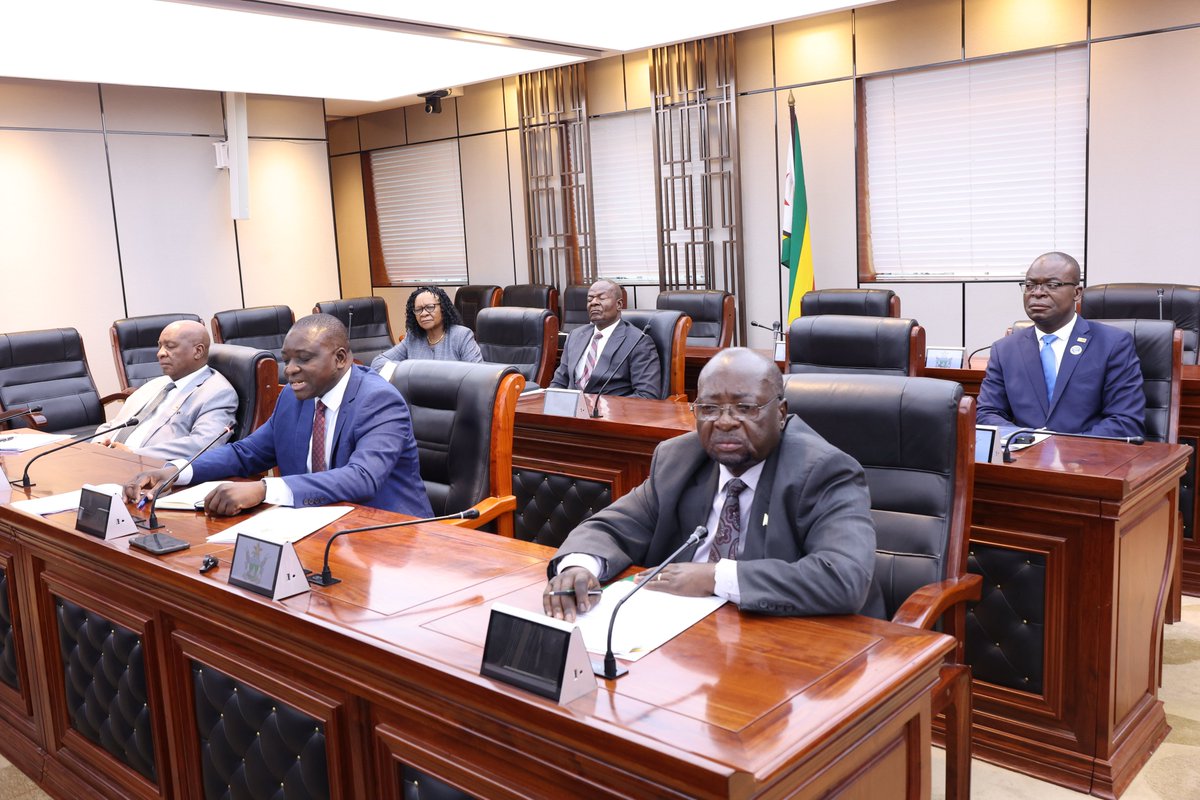 MoFA_ZW's tweet photo. Today, the Minister of Foreign Affairs and International Trade, Prof. dr. Amon Murwira, attended the post-Cabinet briefing at the Munhumutapa Building. 

Such engagements underscore efforts to ensure that Cabinet deliberations are communicated in a structured manner, thereby reinforcing public awareness, confidence, and alignment between government priorities and national interests.