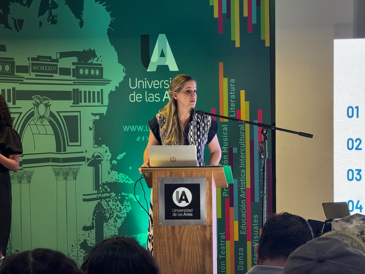 UArtes tweet media