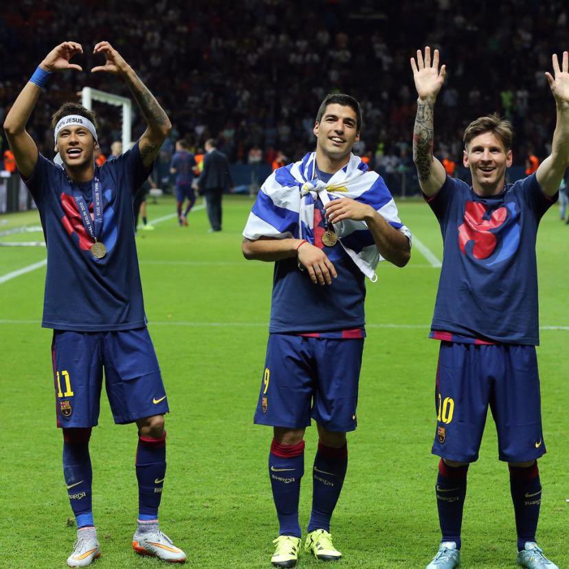 _BeFootball's tweet photo. 11 ans sans Ligue des Champions pour un club comme le Barça…

𝗔𝗡𝗢𝗠𝗔𝗟𝗜𝗘. 

Certains ici avaient 5 ans lors de Berlin 2015 🇩🇪. 😪 https://t.co/182ffo4Uk7