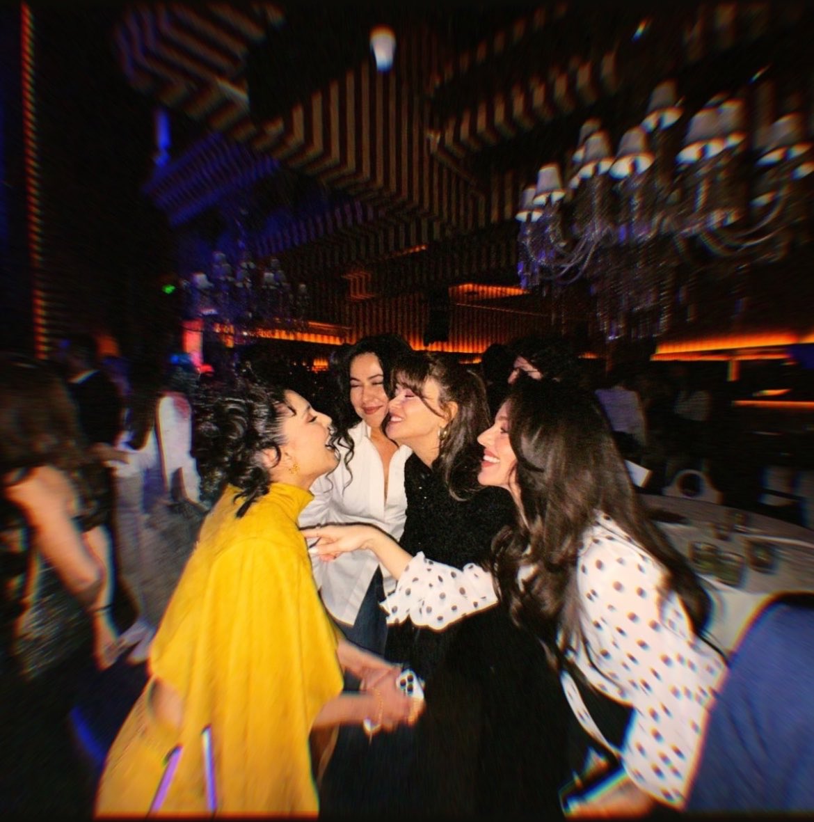 bestofrojbik's tweet image. Begüm Akkaya’nın instagram hikayesinden #RojbinErden💛🆕