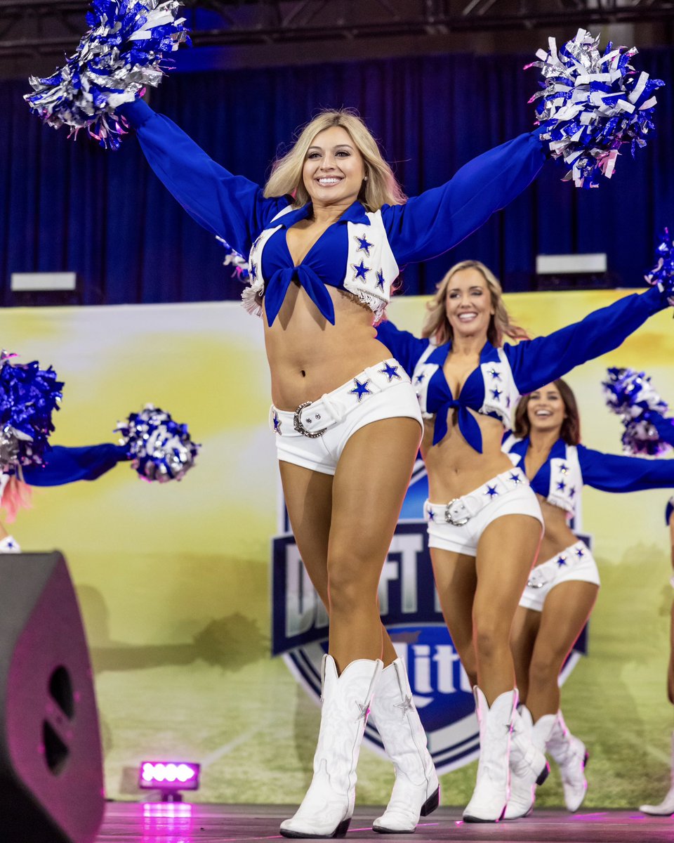 Dallas Cowboys Cheerleaders tweet media