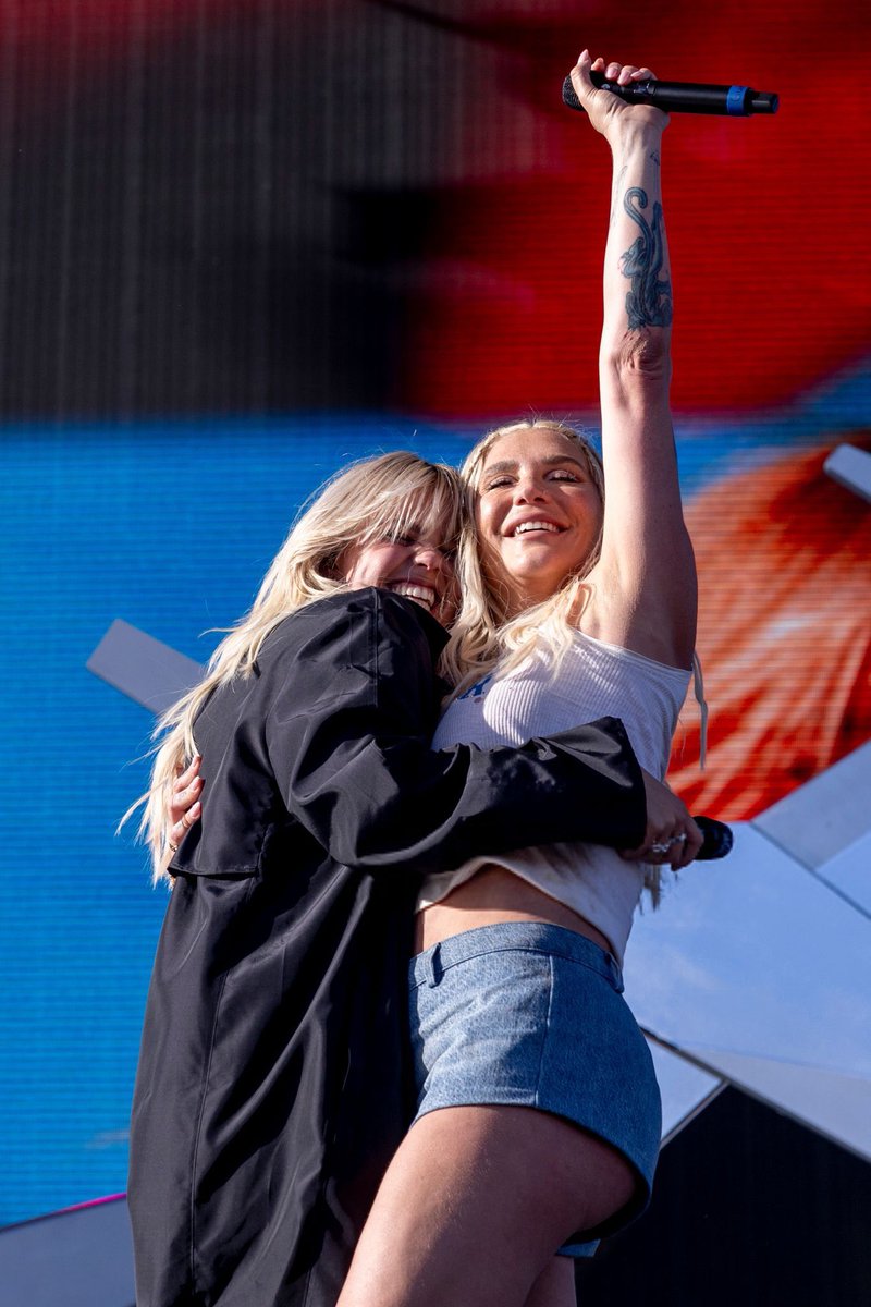 Reneé Rapp Argentina ★ tweet media