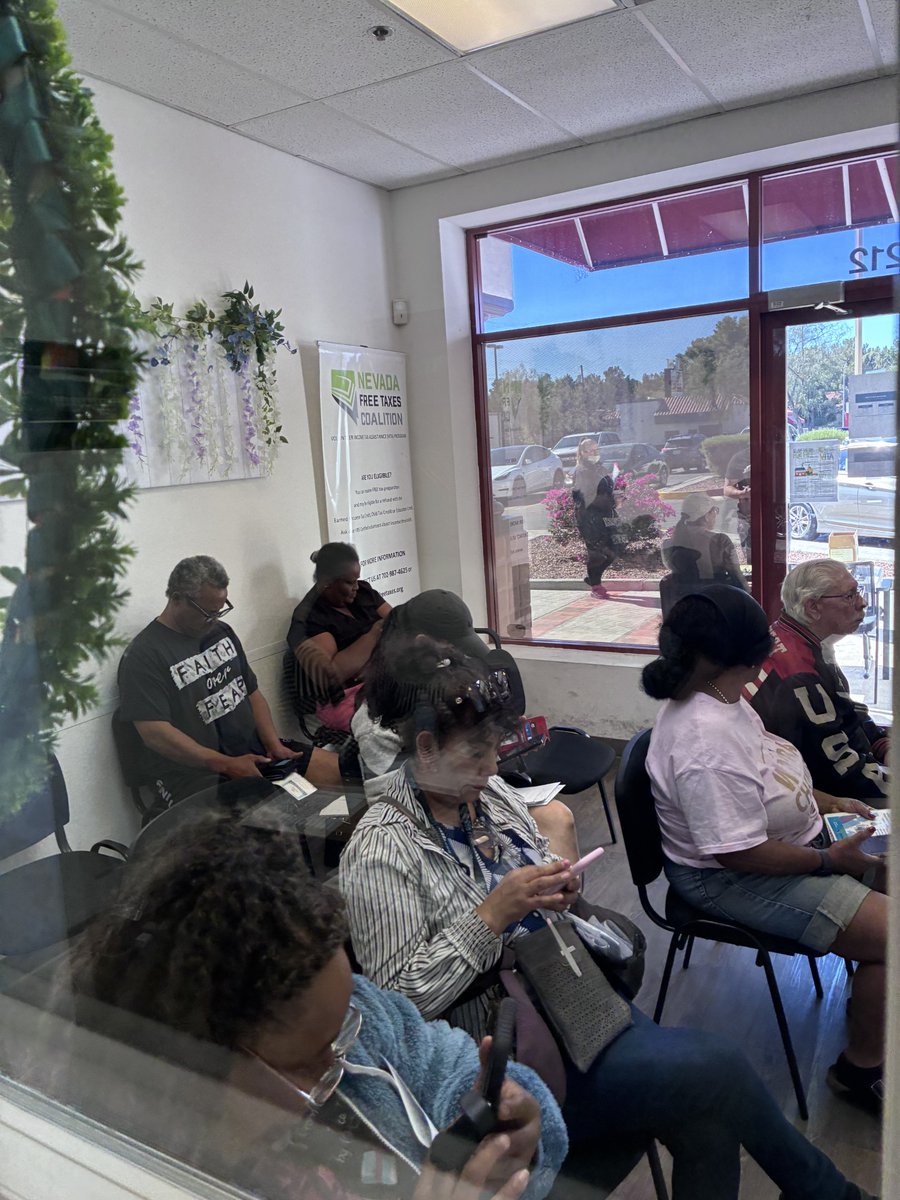 NFTC_NP's tweet photo. 🚨 TAX‑A‑THON TODAY 🚨 FREE walk‑in tax prep for those making under $69,000 ✅
Open today until 7PM and tomorrow 9AM–7PM. Join us and share with your friends! https://t.co/73qSTYj2XT