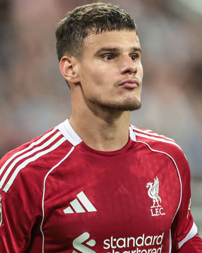 _LFCLOYAL_'s tweet image. Not the result we came for, but these 4 were phenomenal tonight. 

Deserve serious appreciation. 

#LFC