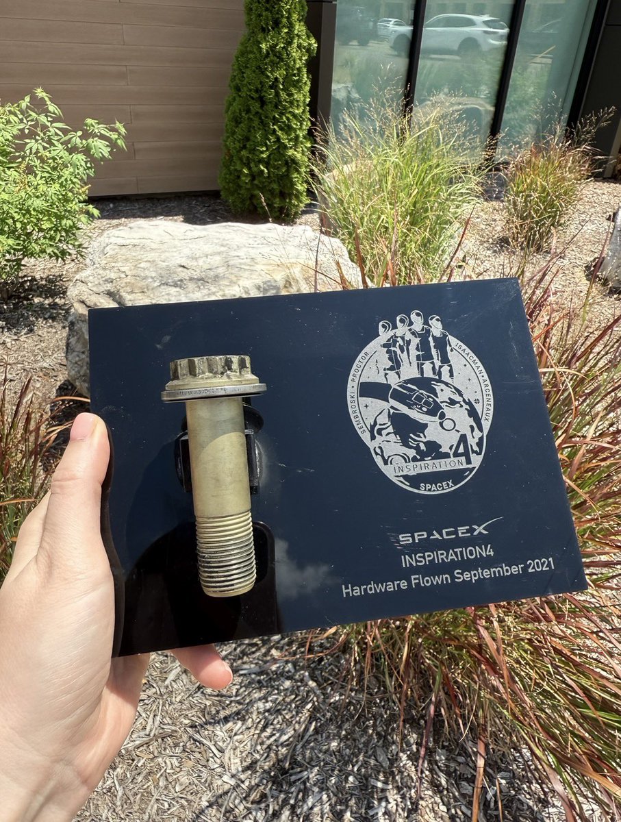 Hayley Arceneaux tweet media