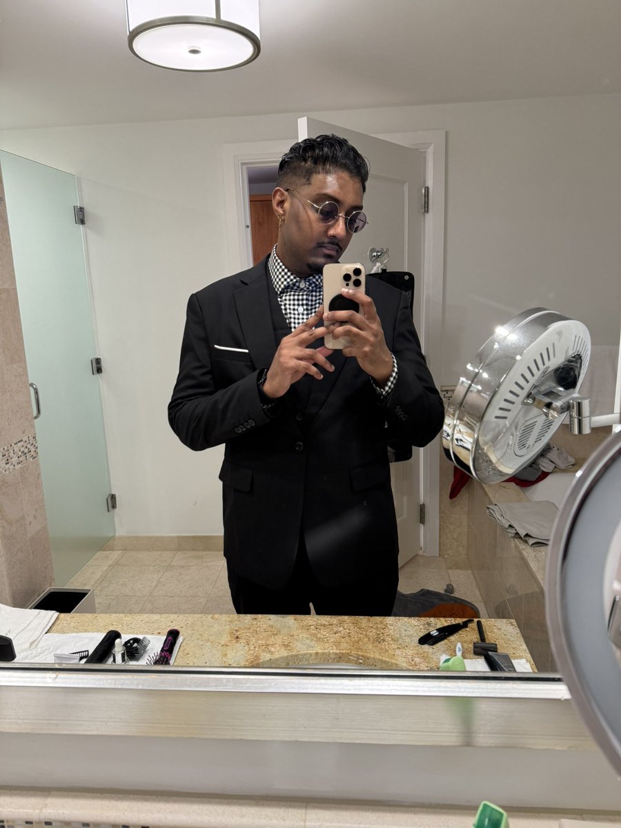 voltrons 🏋🏾♂️ tweet media