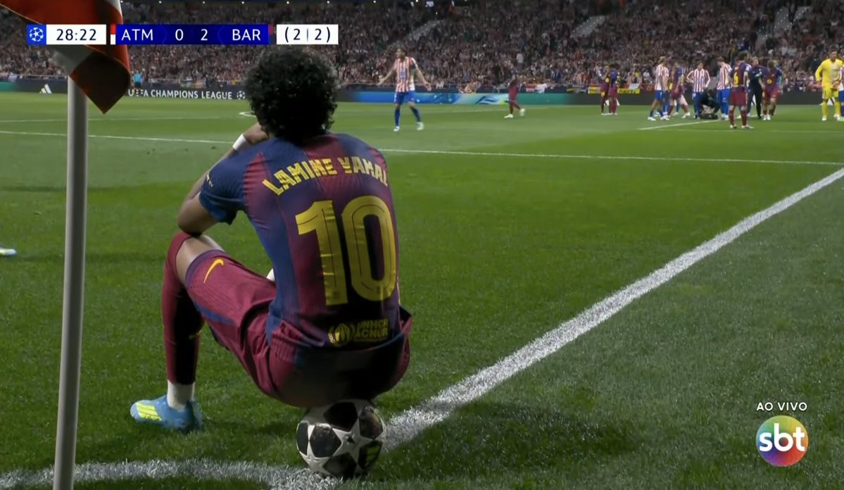 torre eiffel ᶠᶠᶜ 🇭🇺 tweet media