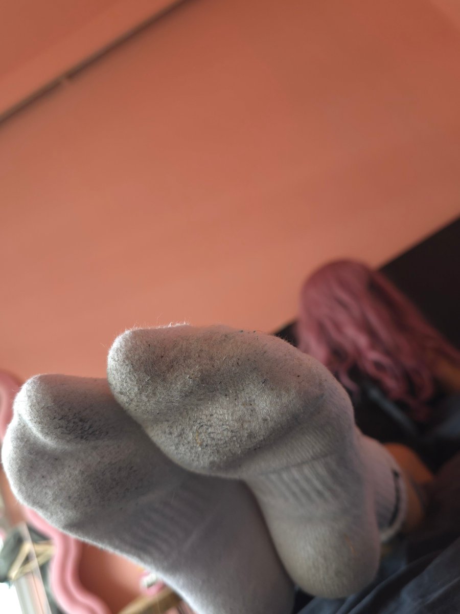 Goddess Alice 🌸 the beta male trainer tweet media