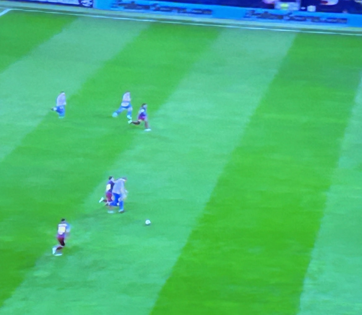 Manuel Gräfe tweet media