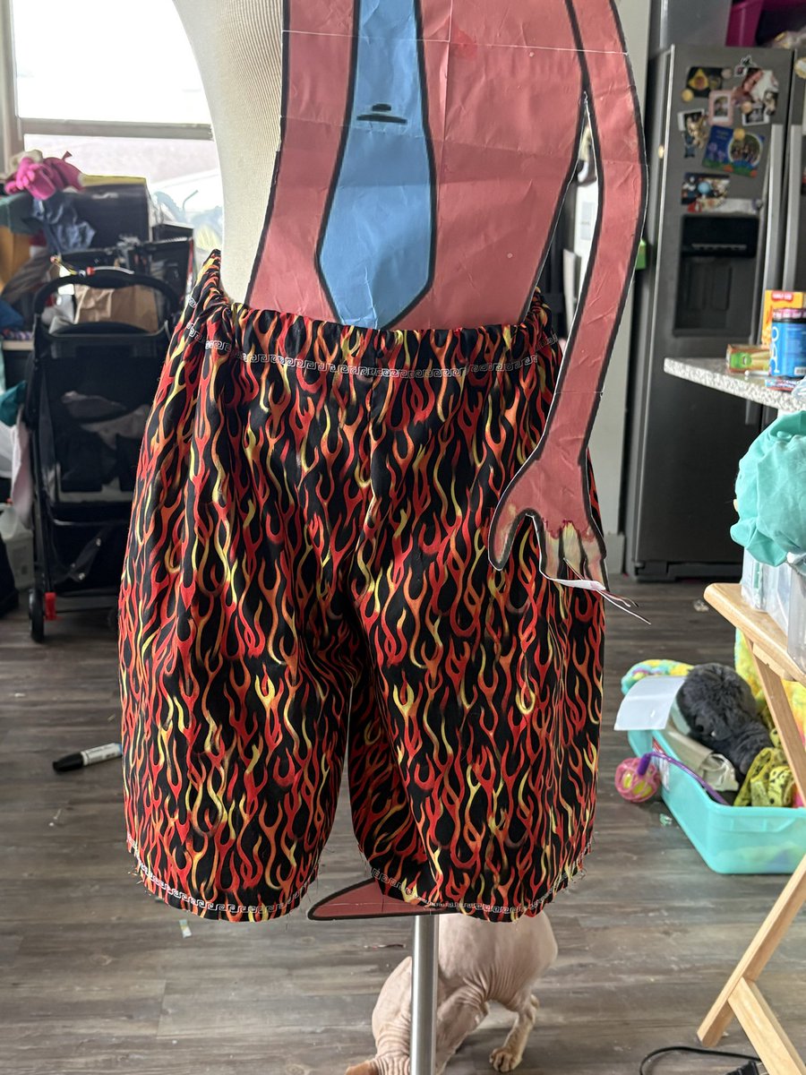 quikertripcorp's tweet photo. Not entirely terrified of the sewing machine anymore https://t.co/Sh20CnWAkM