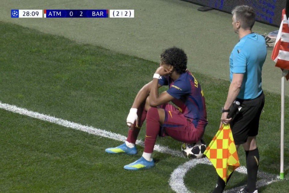 mbafraaude's tweet photo. -Cambio de foto de perfil en Instagram
-Rueda de prensa haciendo el tonto
-Forzando un aura que no tiene en el campo 

Todo para lo mismo de siempre en Europa 🔥 https://t.co/jncXHtRoRz
