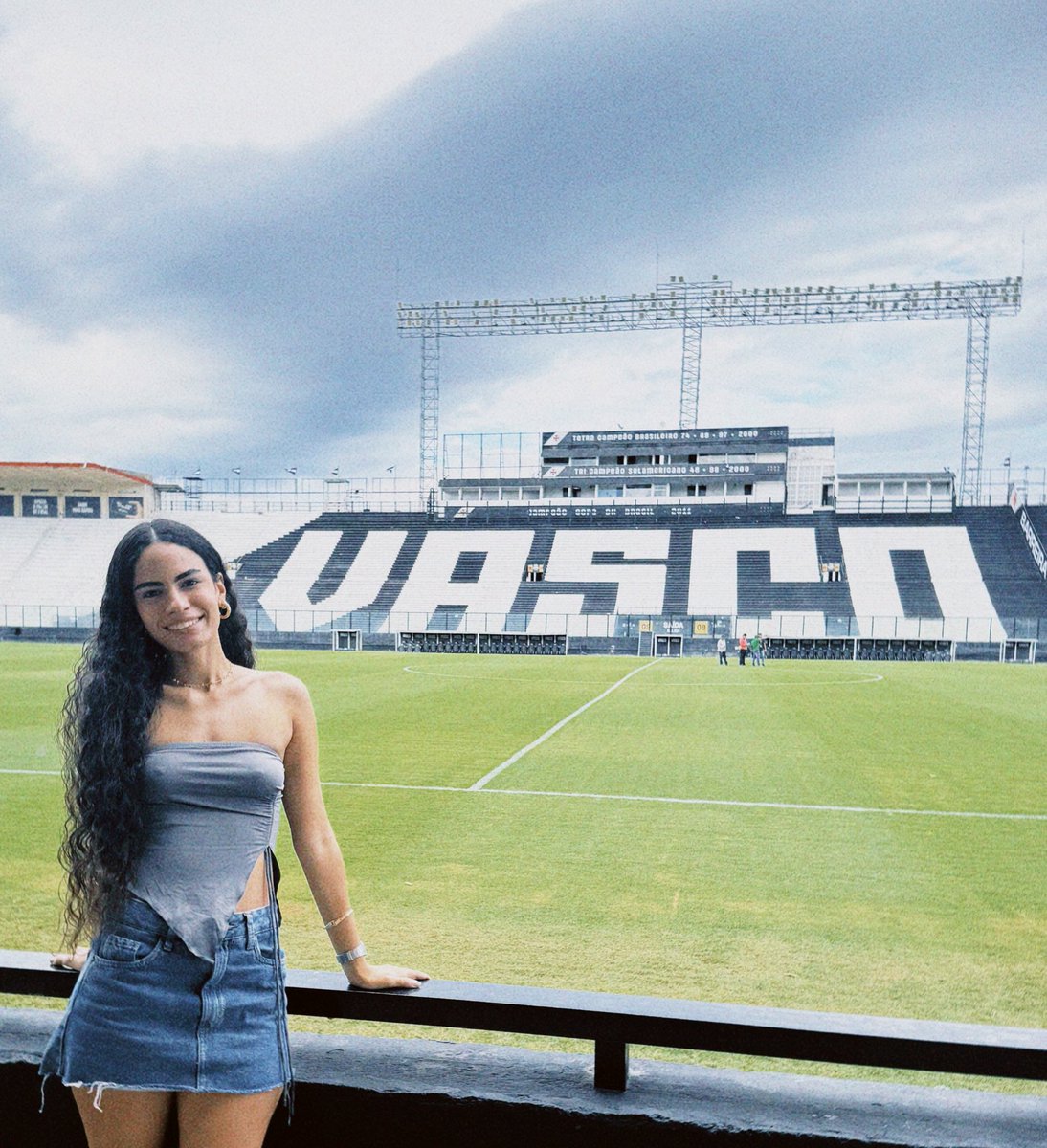 Dani ✠ tweet media