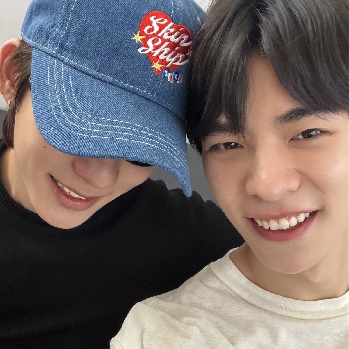 ivy ୨ৎ dwy tweet media