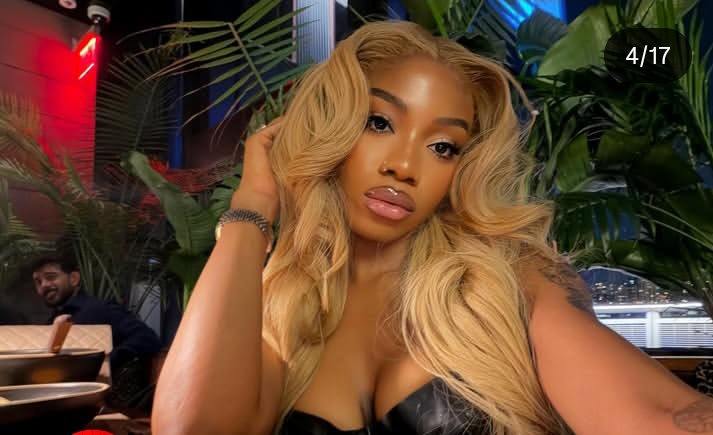 OkakpuOluchukwu's tweet photo. No matter what ,she is and still my first reality TV lover .I love her so much ❤️😍 I hope you are good wherever you are my baby .We make mistakes and learn from it and you are still young to learn from yours ☺️☺️ my real hot girl
#AngelJbSmith https://t.co/WkA4OxwcC9