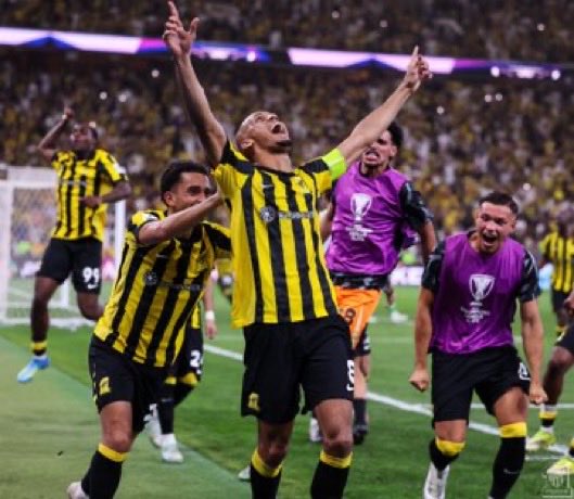 AliBenSultan10's tweet photo. النمر عائد من (الموت الفني والإداري) اللذان قيداه وكبحا جماح شراسته، وسينبري للمهمه بمخالبه والأنياب!💛🐅

الفوز بهذا السيناريو أراه (شعلة الروح الاتحاديه)

وستكون نقطة إنطلاقه مختلفه بإذن الله! https://t.co/BDKjQPBthP