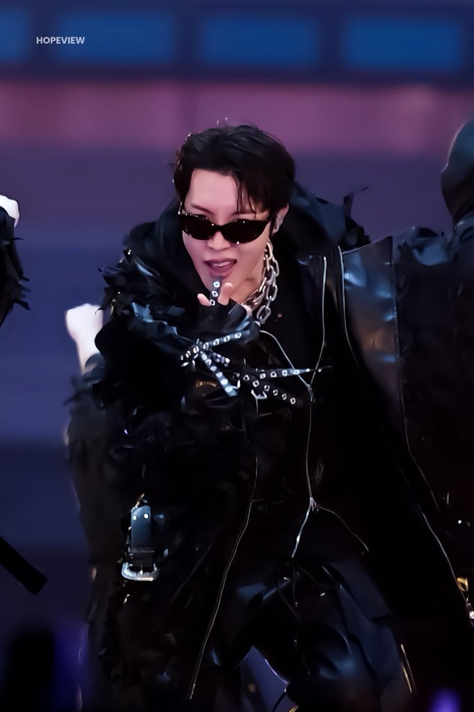 sunny 🍀 tweet media